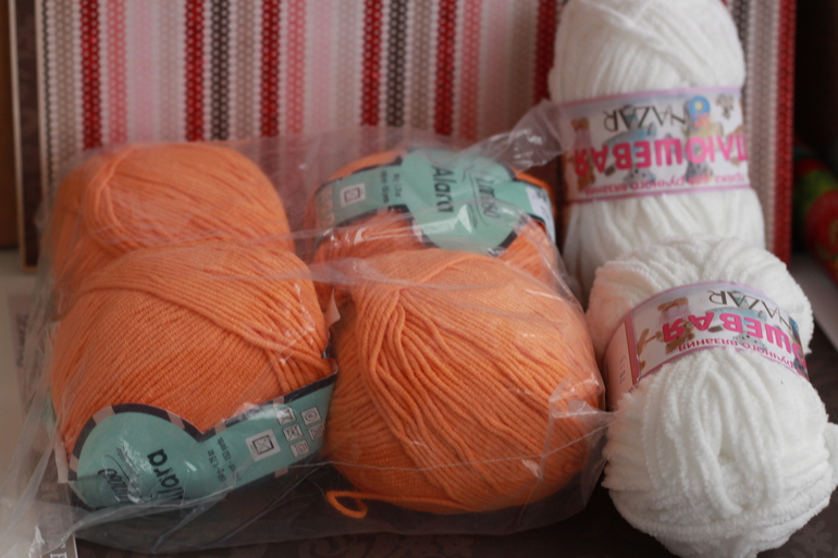 Большой предновогодний расхомяк пряжи!!!