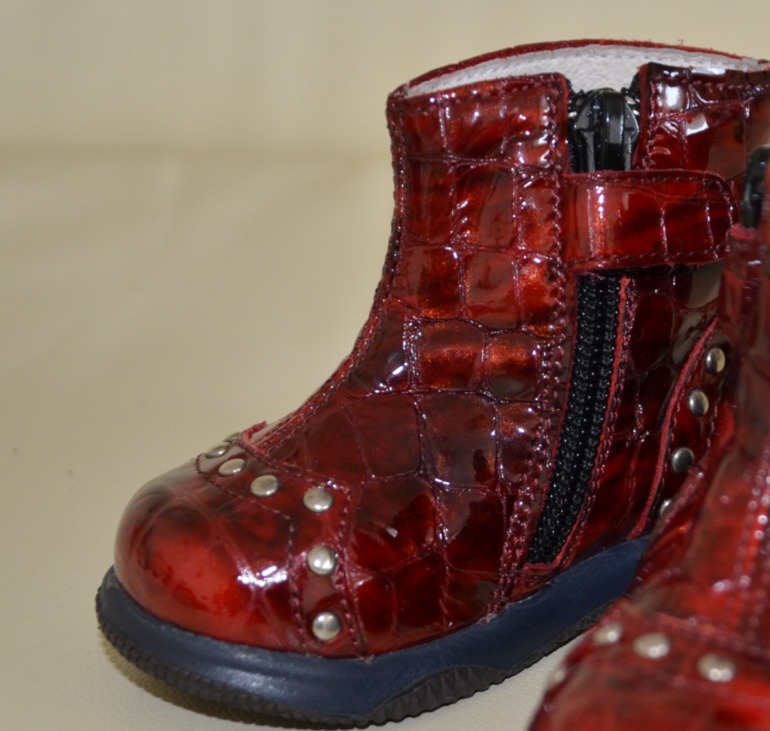 Очень красивая брендовая детская обувь!!!! СУПЕР ПРЕДЛОЖЕНИЕ!!! р.18-19