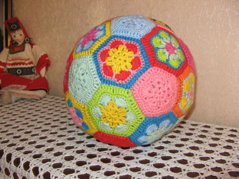 Мячик на Африканский мотив
