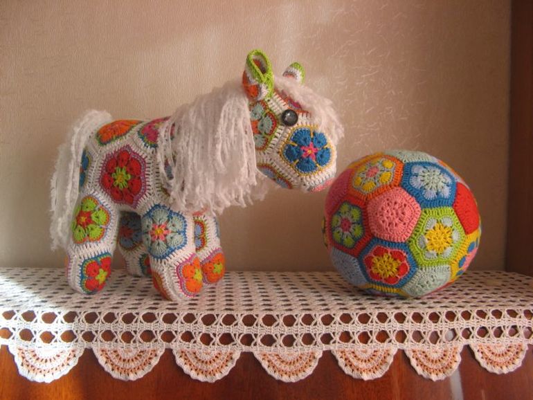 Я люблю свою лошадку...