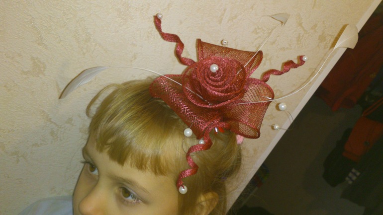 Любителям fascinators  посвящается))).