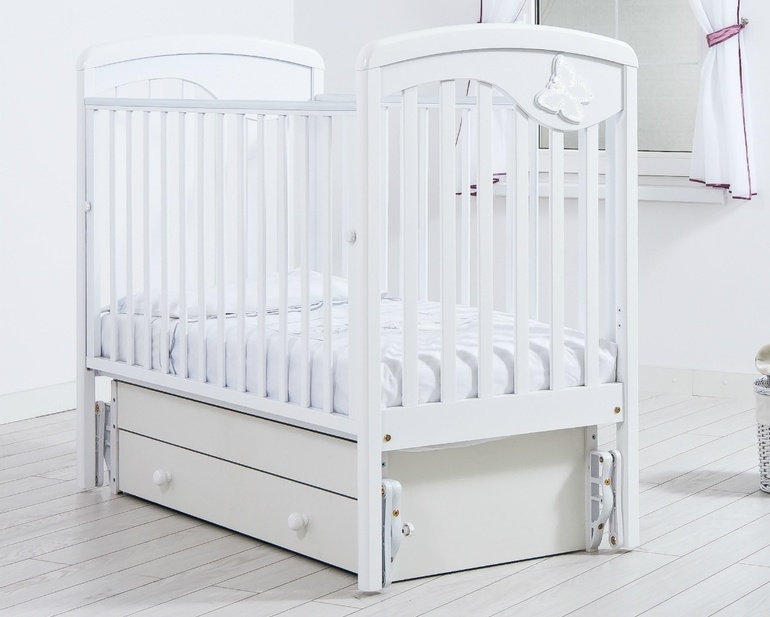 Наша кроватка .Купили наконец.Гагдылян.Послушаю отзывы ваши