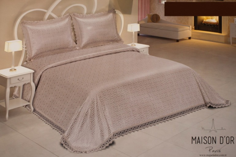 *M*a*i*s*o*n D*o*r * покрывала