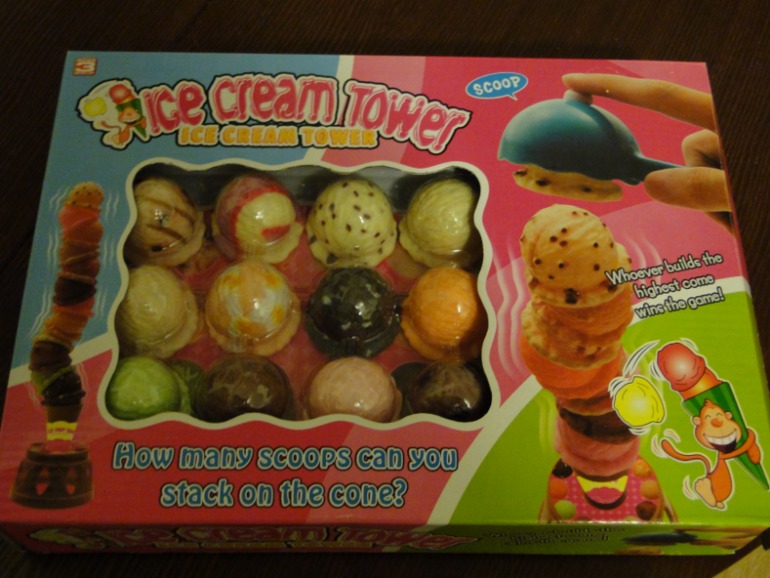 игрушки,развивающие игры ,машинки,наборы человечков.Москва