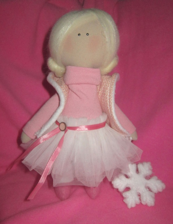 Куколка малышка