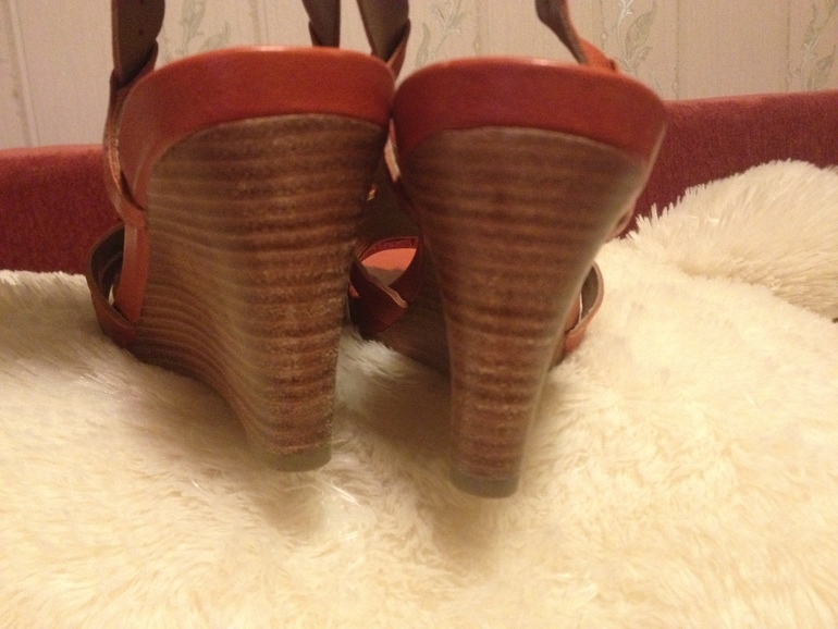 Босоножки ECCO 38 р-р 1900