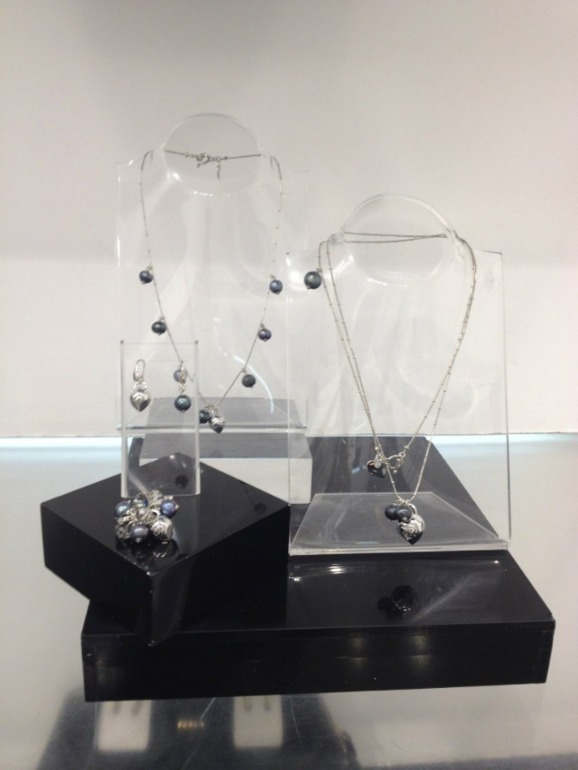 FURLA! Витрины сентябрь 2013