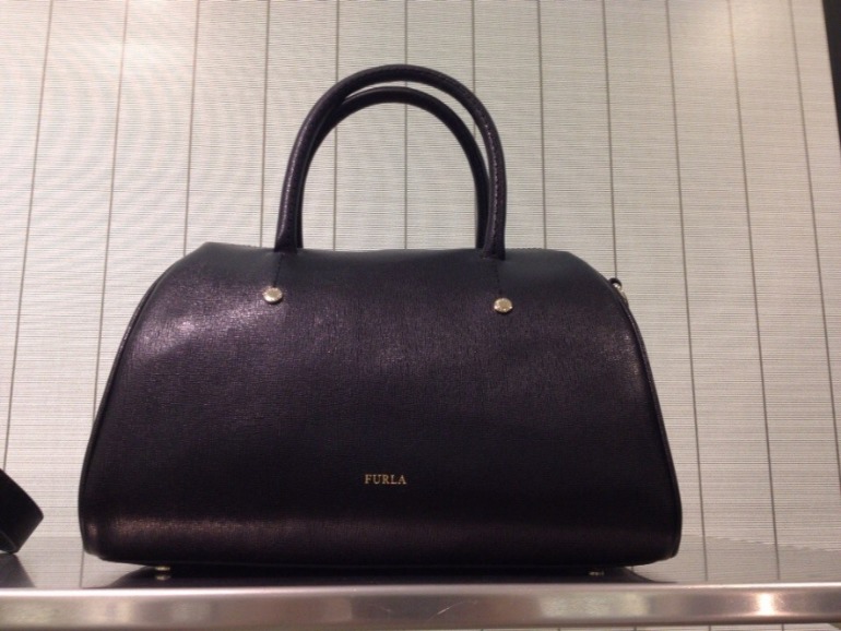 FURLA! Витрины сентябрь 2013