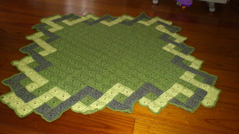 Зеленый пледик в коляску