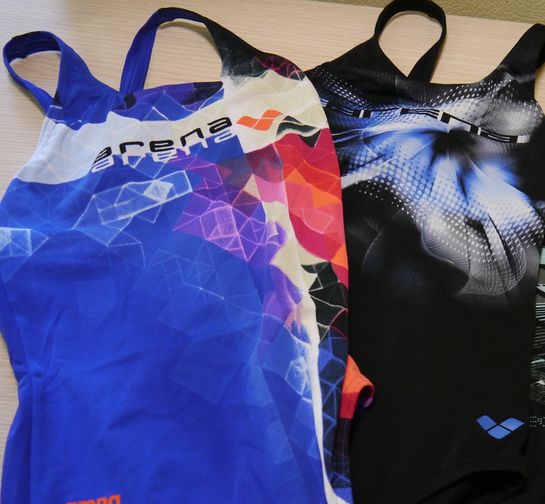 Купальники для бассейна ARENA р-р 14