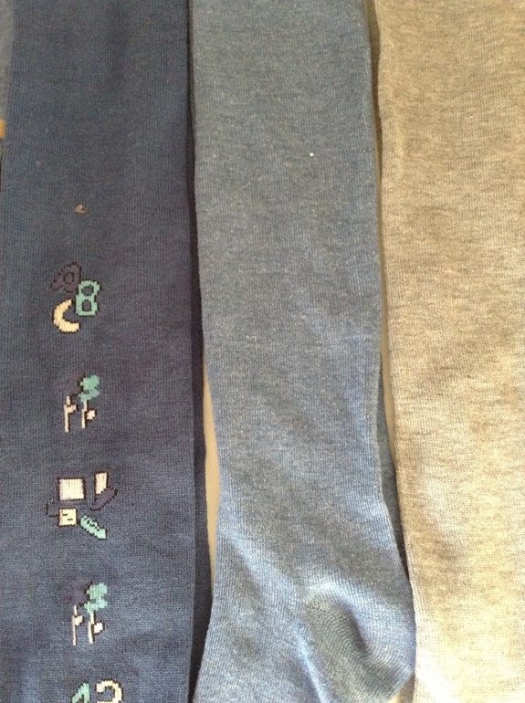 Колготки, новые, размер 134 +/- цена одних - 100 руб., пакетом - по 70 руб.