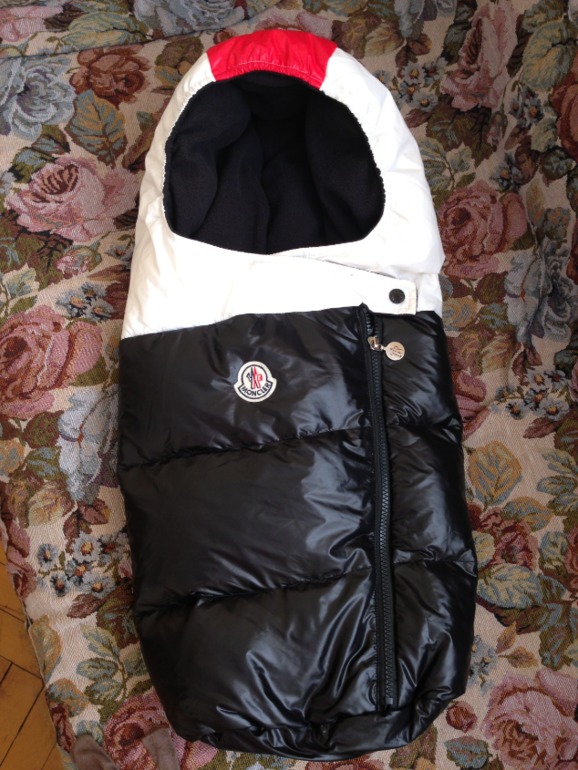 Конверт moncler для новорожденного (б/у)