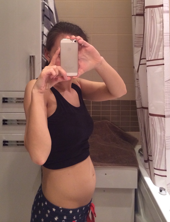 Животик в 15.3 )))