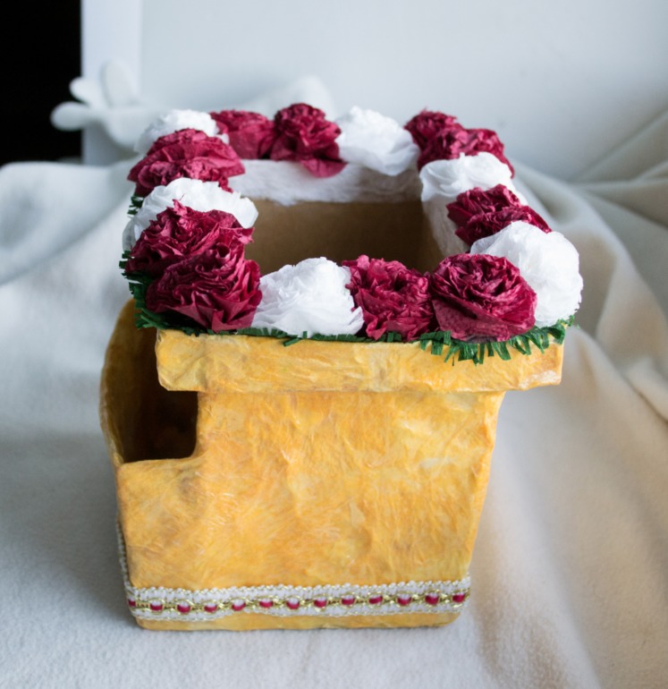 Коробочка-подставка для ручек