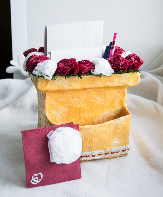 Коробочка-подставка для ручек