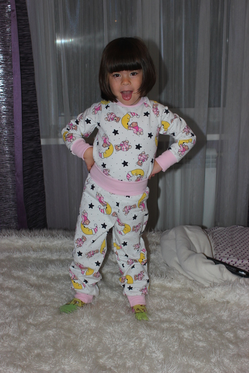 Последние рукоделки для доченьки!