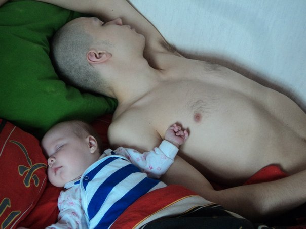 дочка вся в папулю))))))))))))))))))