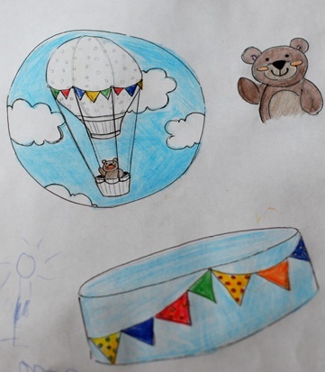 Первый тортик на первый день рождения.