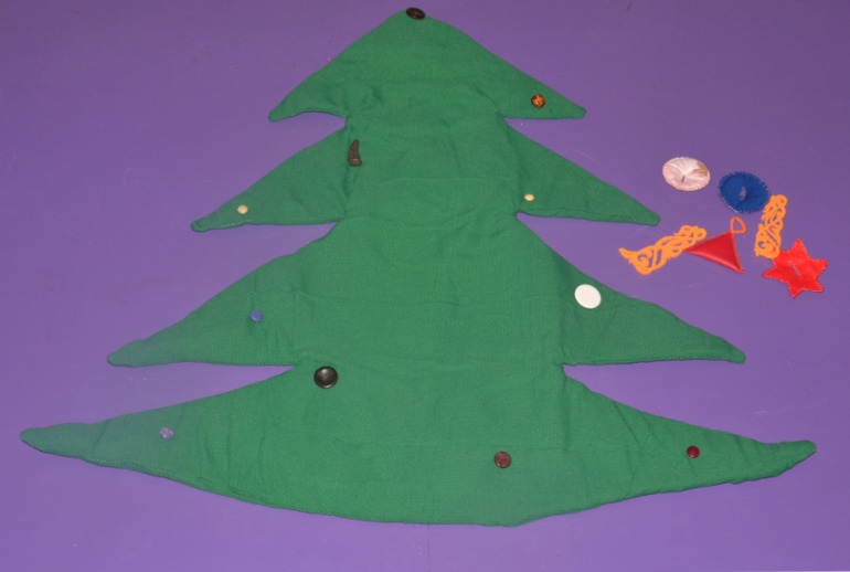 Елка и мелкая моторика