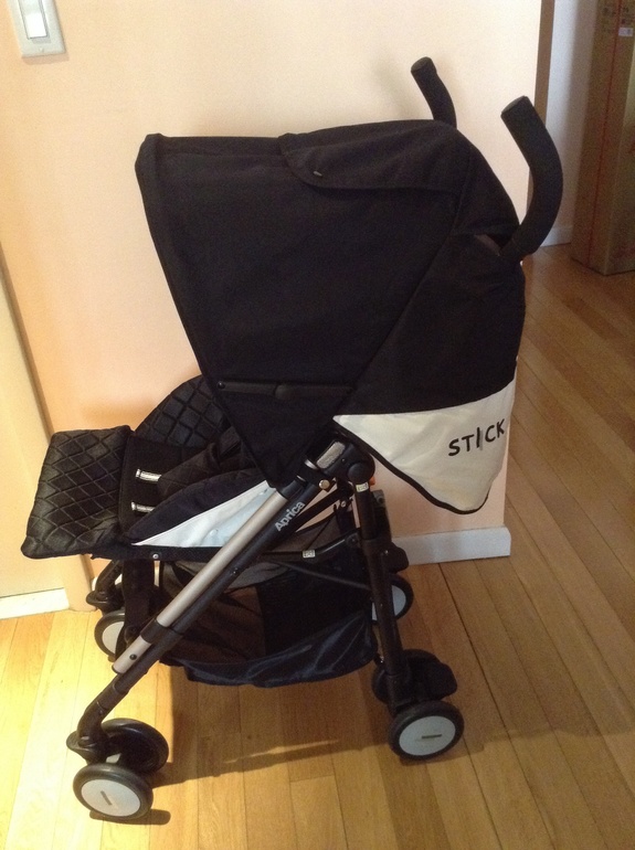 APRICA STICK FLAT- трость для новорожденных