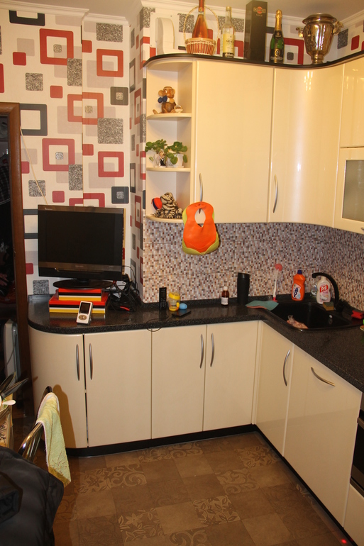 Кухонка почти готова)))