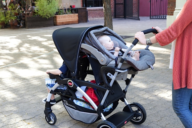 Помогите выбрать коляску для погодок!!!!