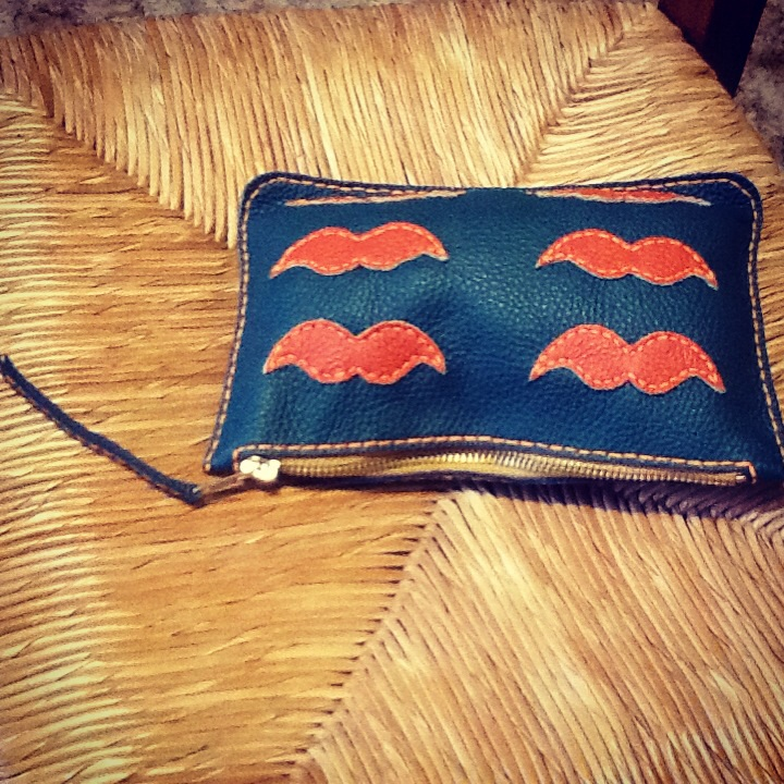 Кожаные кошельки-косметички)