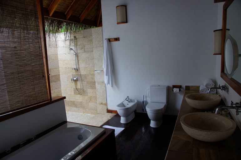 Про Мальдивы с двумя маленькими детьми