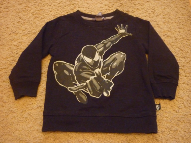 кофта H&M р-р 1,5-2 года в хорошем состоянии 150 руб.
