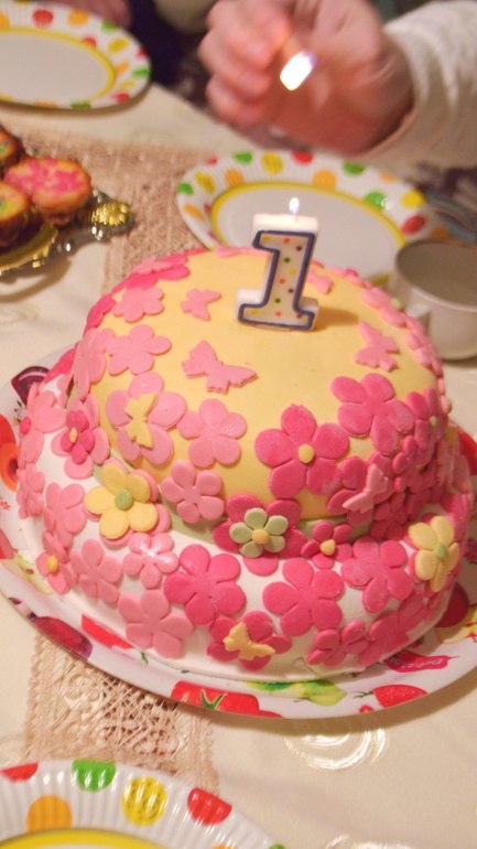 Мой первый тортик))) медовик классический.  начало.. сейчас уже совем другой уровень подготовки:)