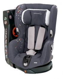 Автокресло Bebe Confort Axiss ( от 9 до 18 кг) 5500 рублей