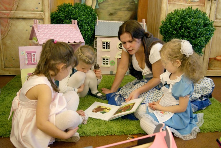 Домик Алисы. Город кукол.