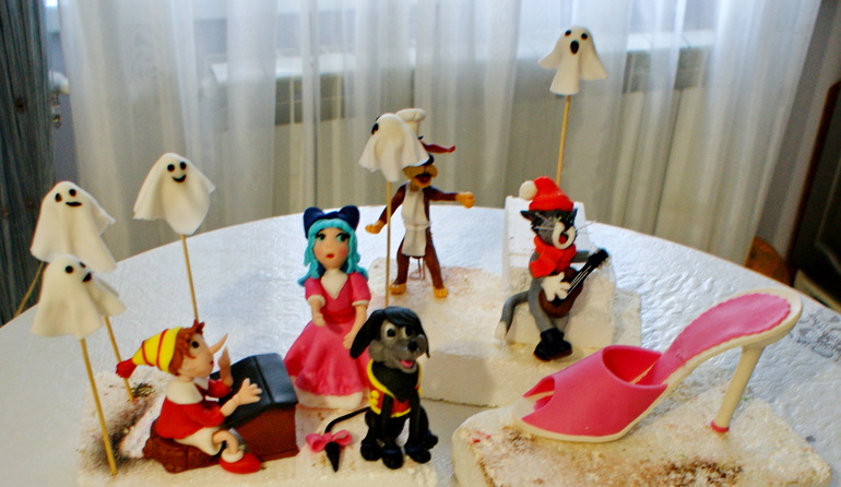 it,s mycompany for hollyday...