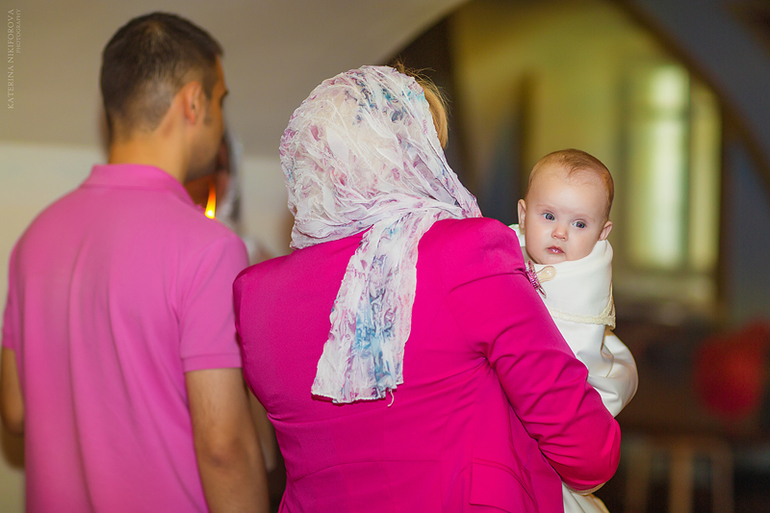 Крещение Виктории! Вторая часть. Фотосет от Катерины.