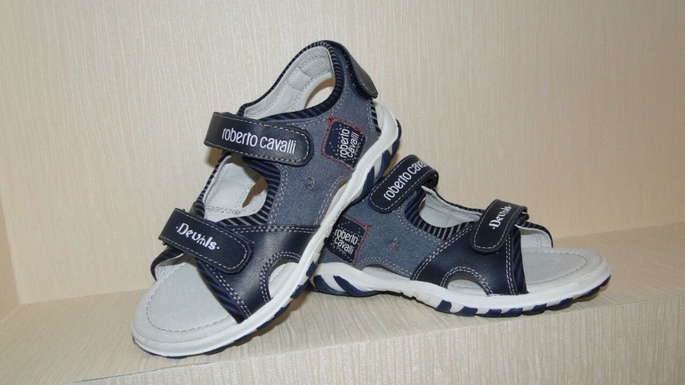 Мега распродажа для мальчиков, Moschino, Cavalli...