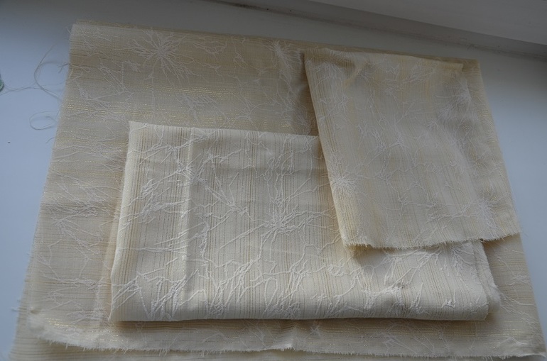 на обмен. Тюль на окна. Отрезы тканей, в т.ч. для кукол тильд, кружево, нитки и пр. для рукоделия