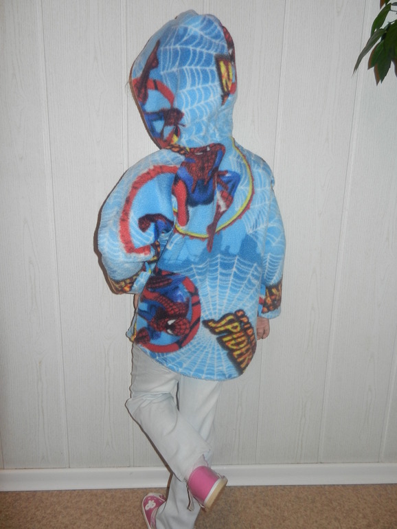 анорак с капюшоном из флиса для мальчика