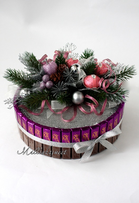 Кому сладеньких тортиков ?