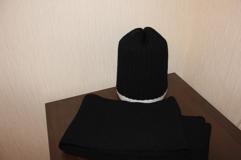 Свяжу на заказ шапочки! Итальянский меринос!Заказы пока ПРИНИМАЮ !