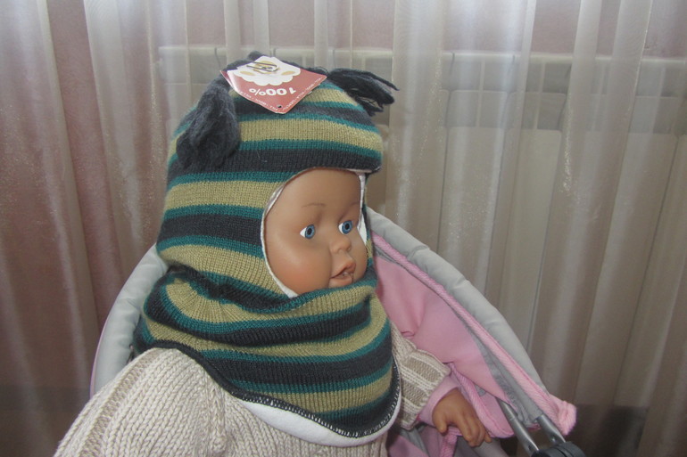 Шлем КЕРРИ р-р 48, уши и лоб усилены, очень теплый, 100% шерсть. Новый. 600 руб.!! Почта.