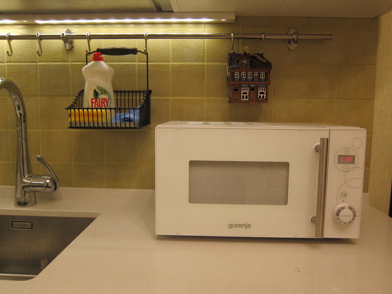 Снова приглашаю на кухню) Теперь доделанную. Осторожно, много фото!