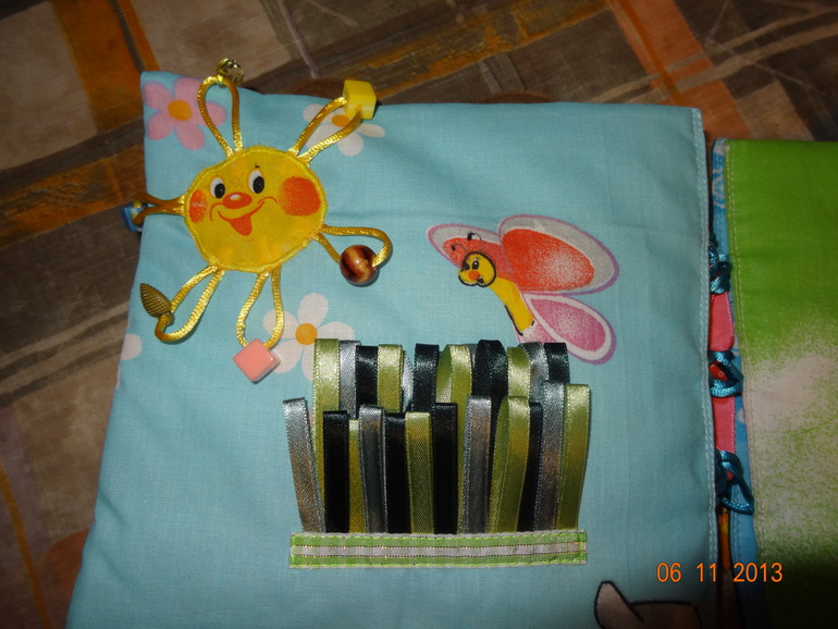 Вот такая книжка получилась в подарок.