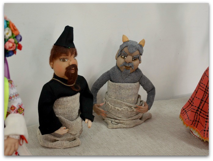 Мартышки и нога мамонта.