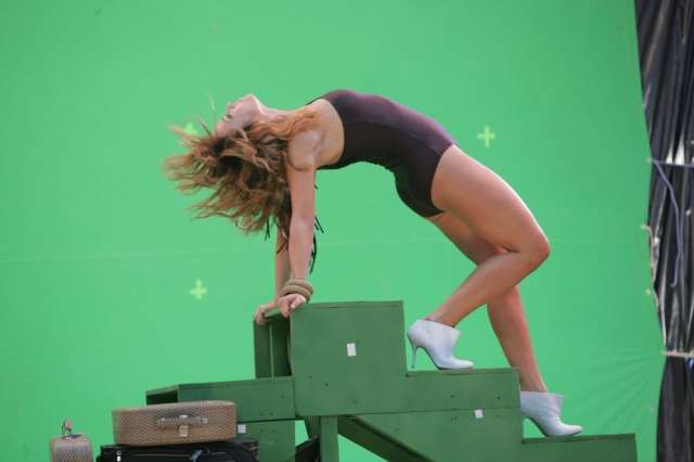 за Агутина и Варум