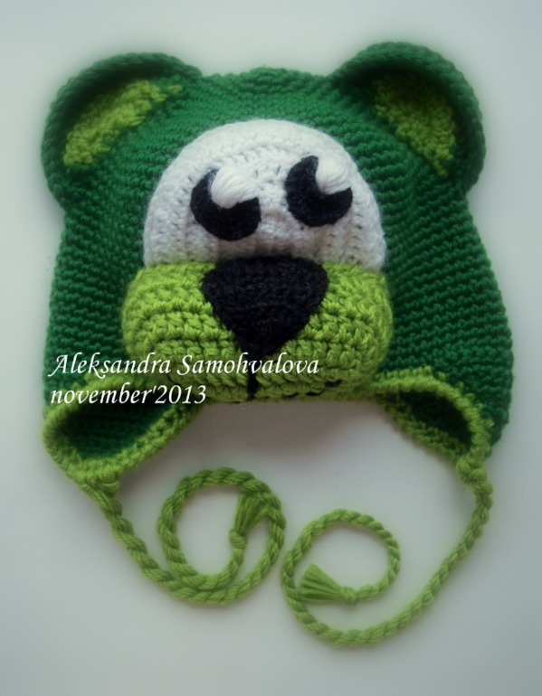 зимняя шапочка младшему - мишка)))