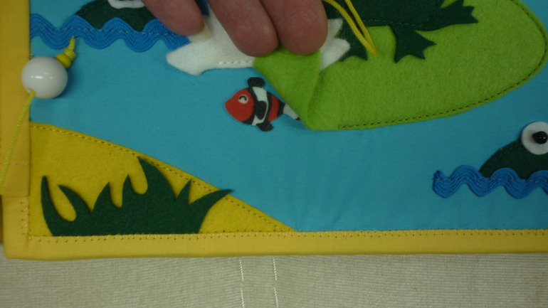 Книжечка с Фреккен Снорк на обложке!