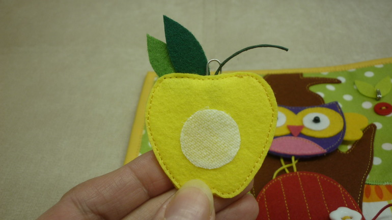 Книжечка с Фреккен Снорк на обложке!