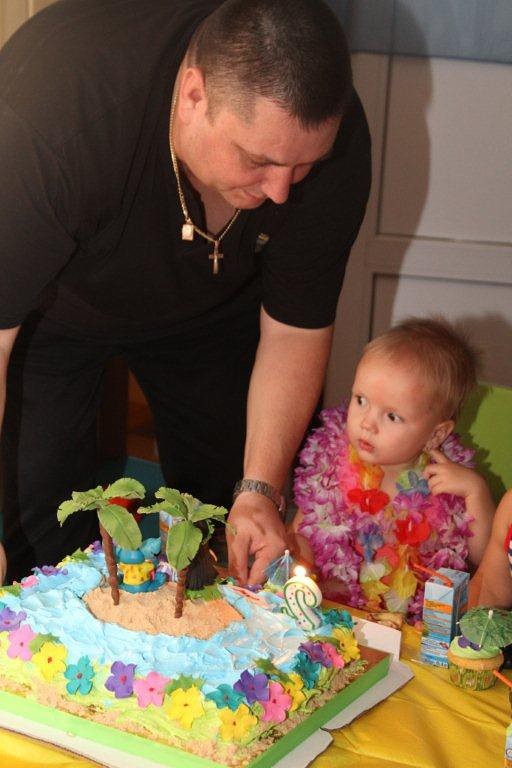 Торт ГАВАЙСКАЯ ВЕЧЕРИНКА без мастики.