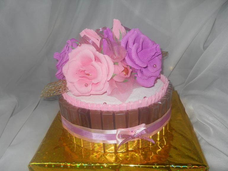 И я туда же :) с тортом и с дебютом.