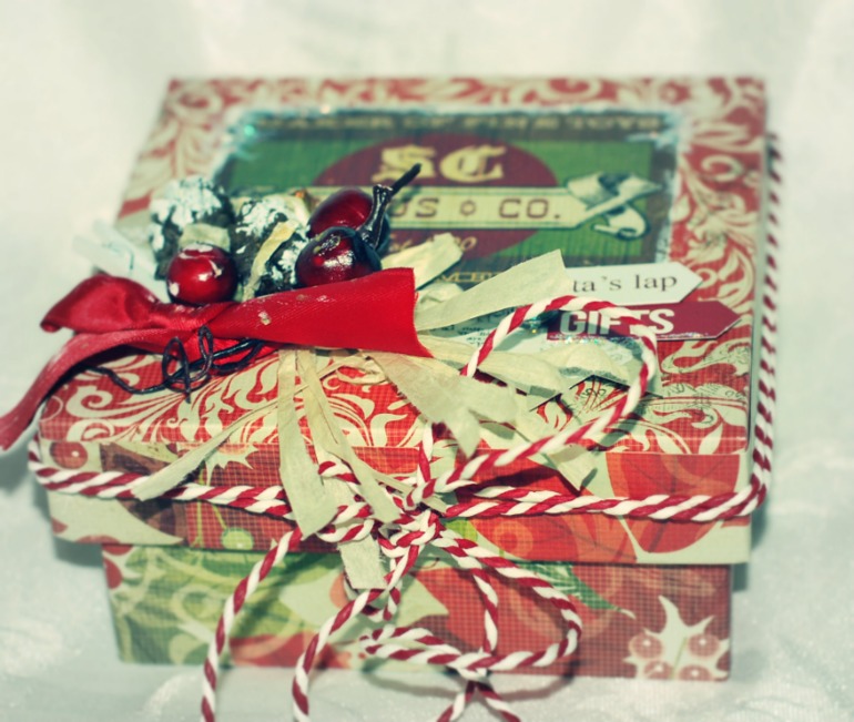 Новогодняя коробочка для подарка